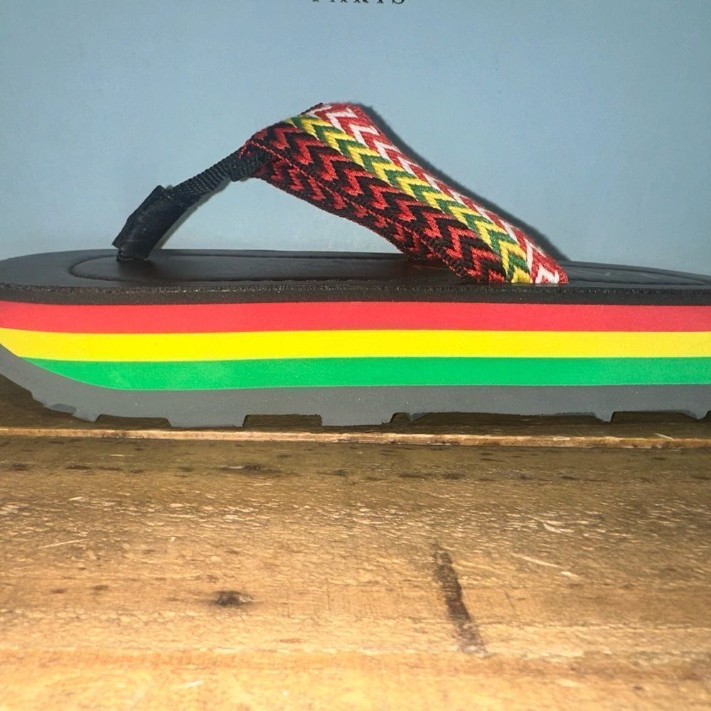 Lanvin Thong Sandals